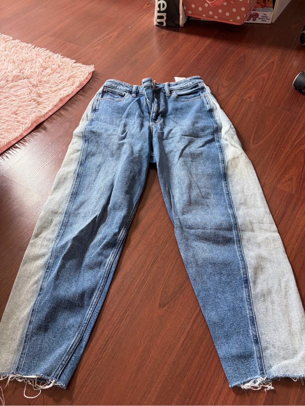 Hollister jeans